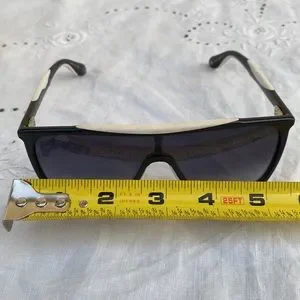 GIVENCHY Paris sunglasses ? vintage made in Italy black off of white Givenchy | Accessories | Givenchy Paris Sunglasses Vintage  main image 3
